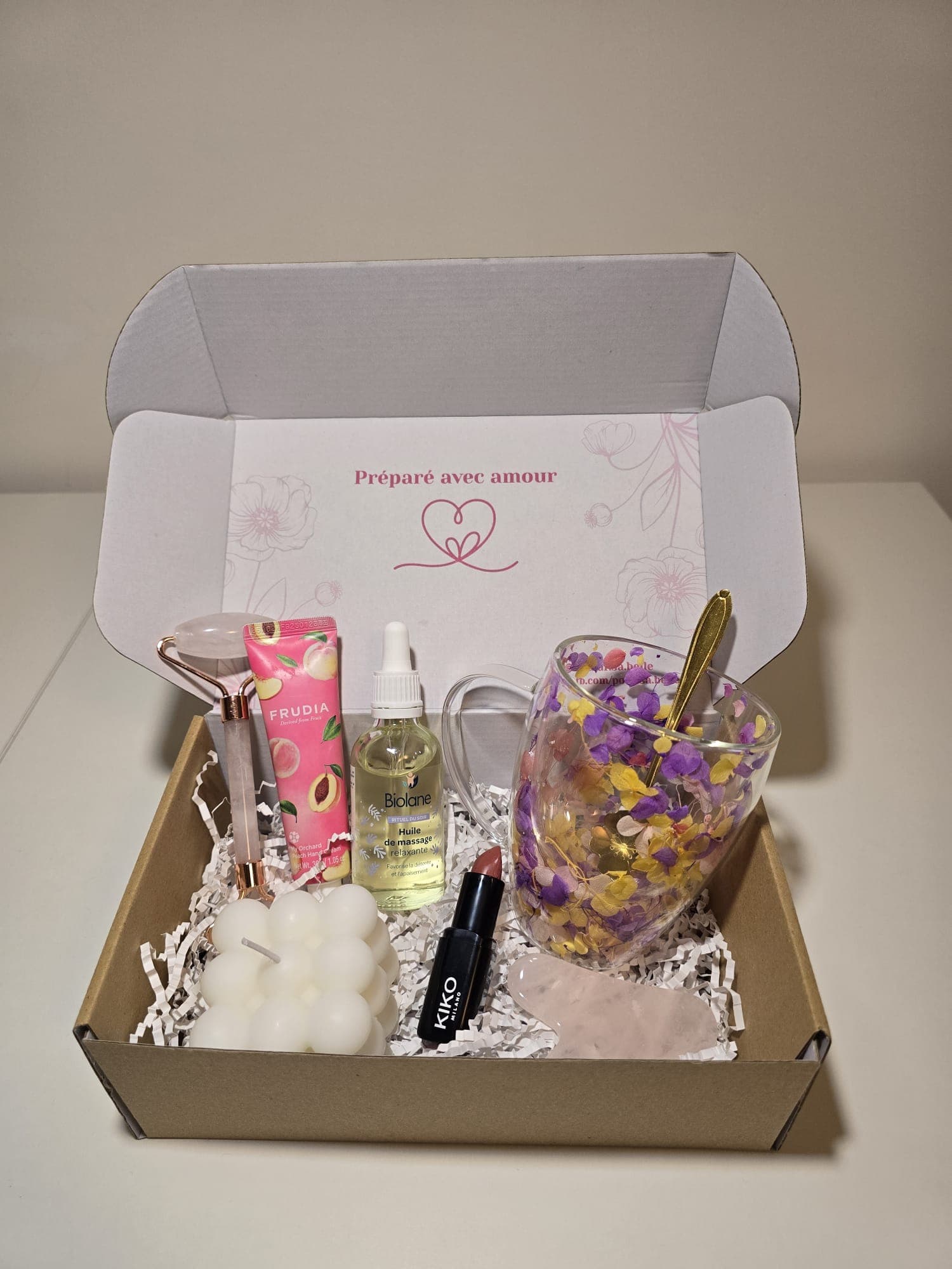 Exemple de box cadeau mensuelle thème 2